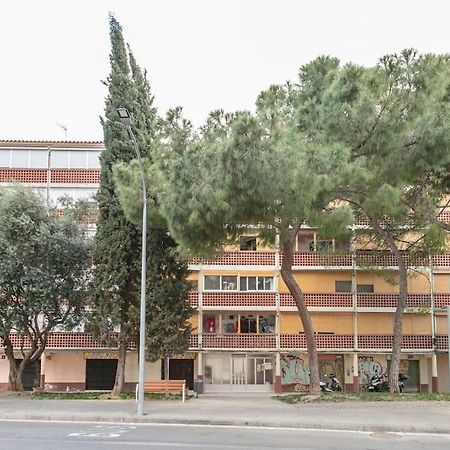 Habitaciones Bonitas Y Comodas L'Hospitalet de Llobregat Exterior photo